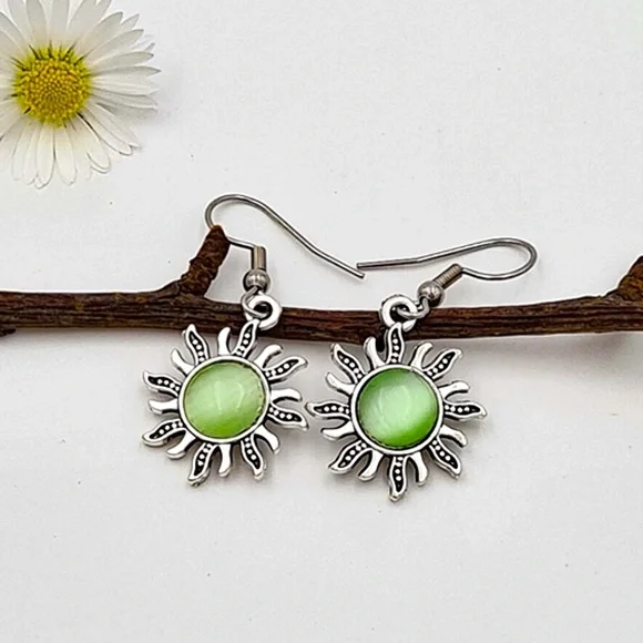 Any 2/$20! Silver Green Gem Sun Drop Earrings - Picture 1 of 5
